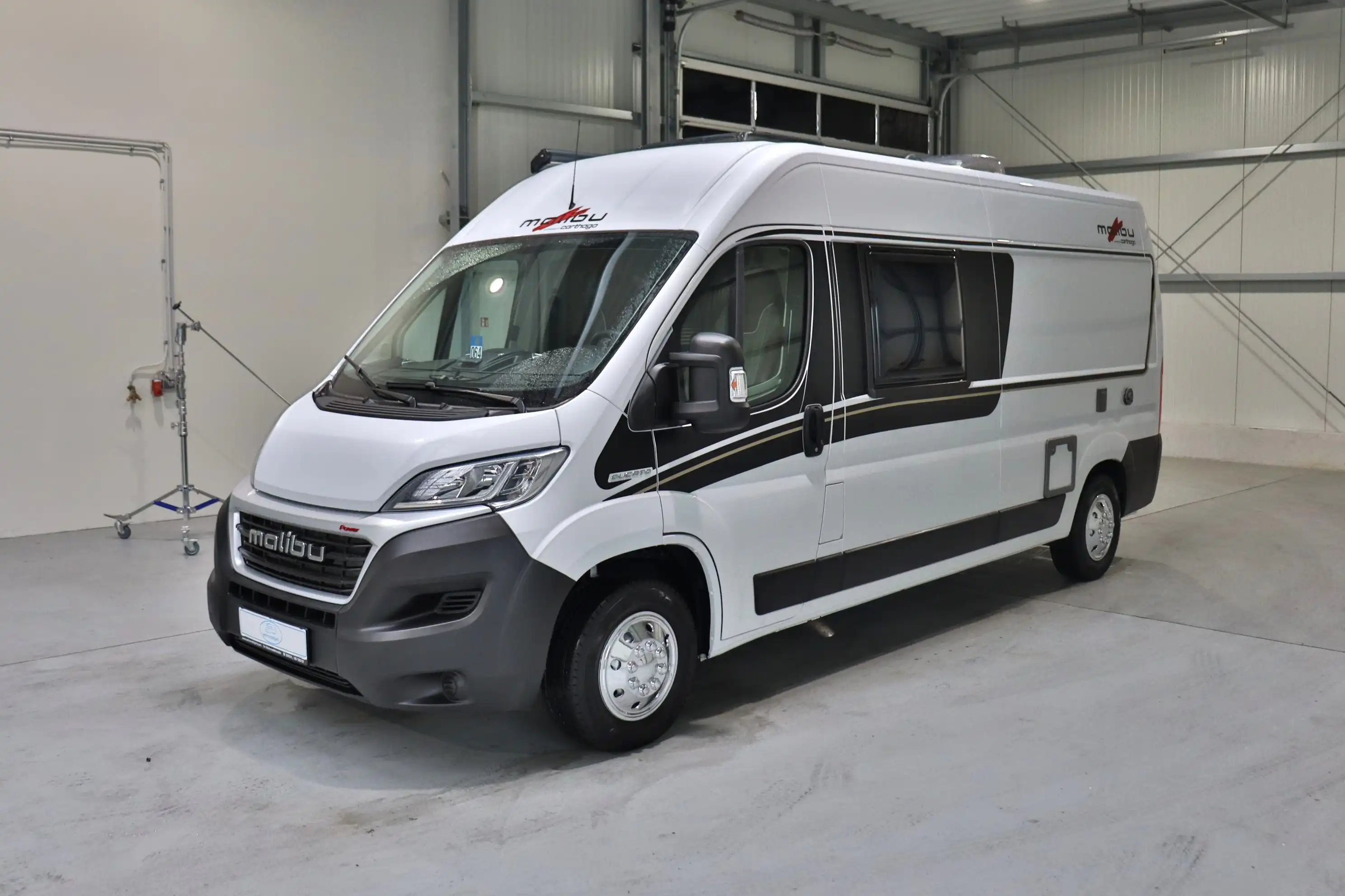 CARTHAGO Malibu VAN 600